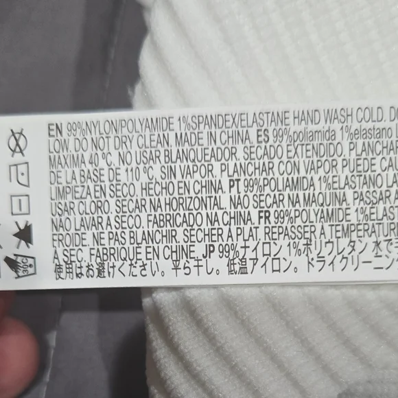 Forever 21 White Ribbed Cross-Back Tank Top - Picture 4 of 4